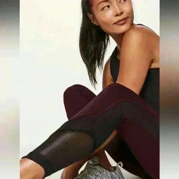 Lululemon Ready Set Go 7/8‎ Tight (25") - Picture 11 of 11